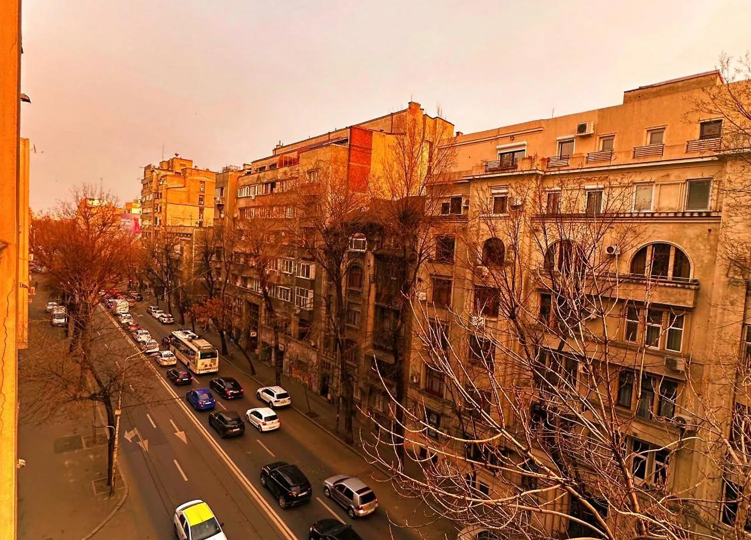 Ultracentral Apartment 4 Rooms - Old City Center -120 Square Meters - Bucharest 0*,